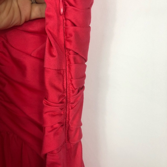 Apron style, sleeveless fuchsia dress by Express - Picture 5 of 8